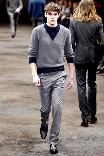 Look 6